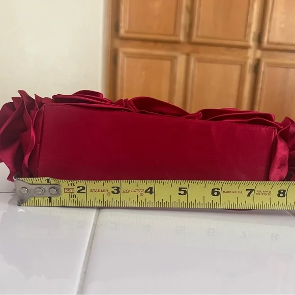 NEW Mad by Design Silk Rose Appliqué Handbag - Picture 8 of 12